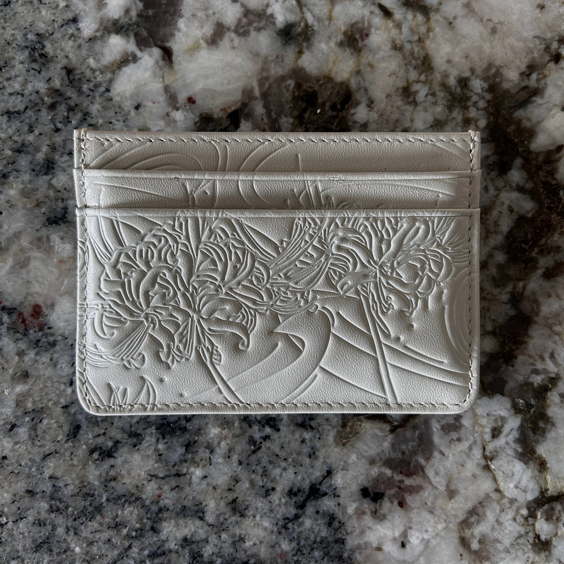 White "Spider Lilly" Card Holder